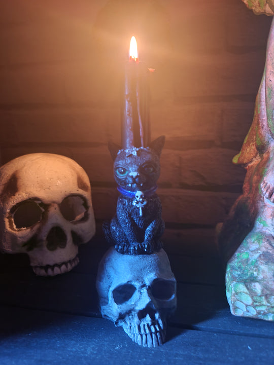 Macabre Kitty - Cat & Skull Candle Holder