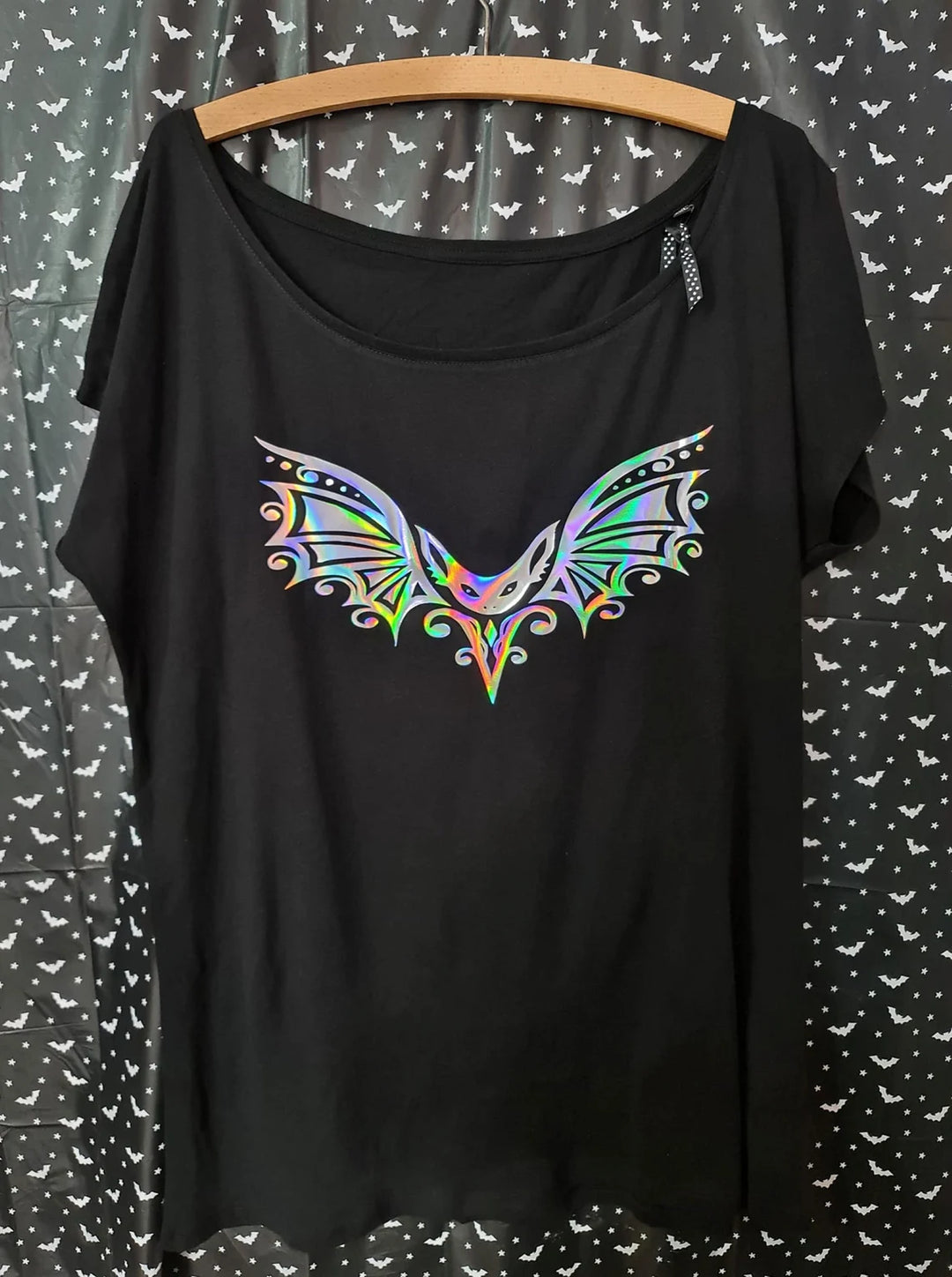 Pipi Bat Tee (Holographic)