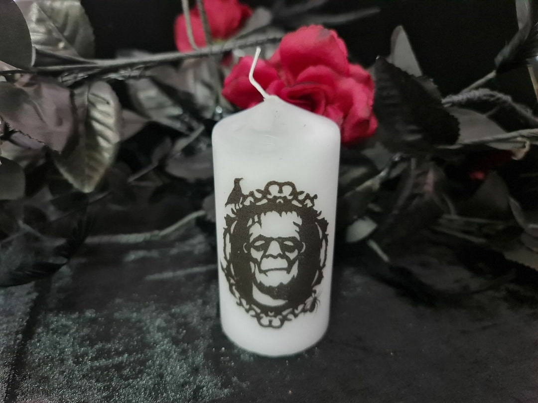 Frankensteins Monster Pillar Candle