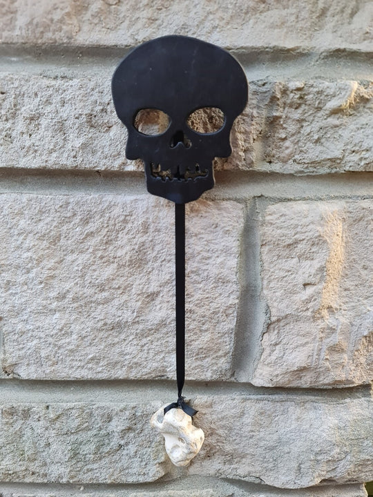 Hag Skull - Wooden Skull with hanging Hag Stone