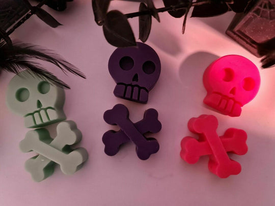 Skull & Cross Bones Wax Melts