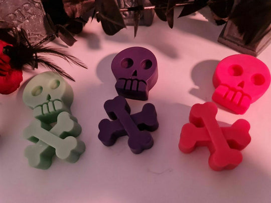 Skull & Cross Bones Wax Melts