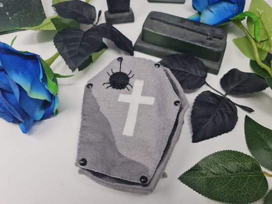 Creepy Dead Bride & Coffin Felt Fiend