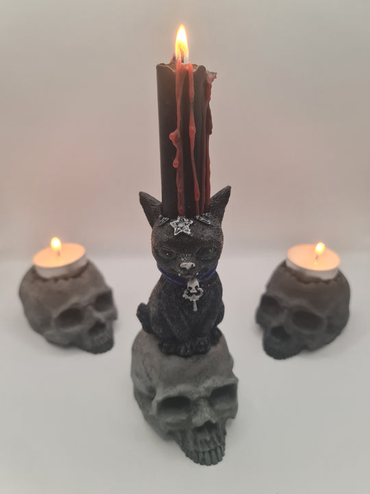 Macabre Kitty - Cat & Skull Candle Holder