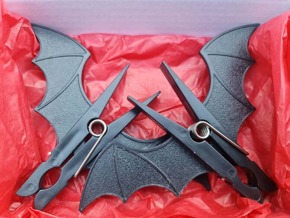 Bat Clips