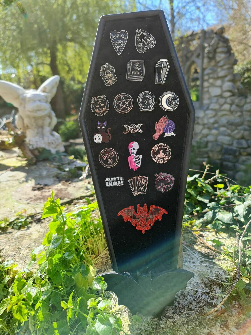 Coffin Pin Board Deluxe Bat